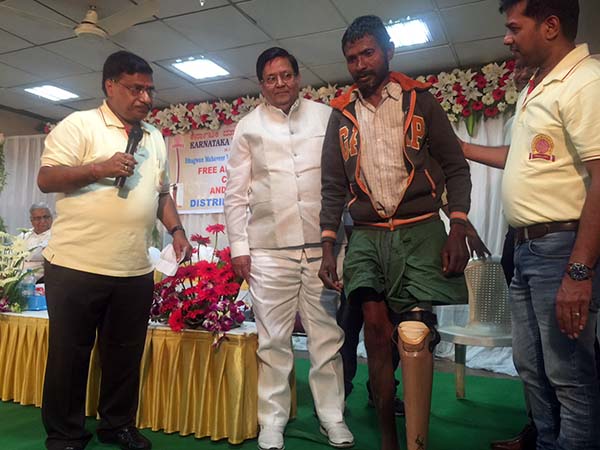 ವಿಕಲಚೇತನರ ಬದುಕಿಗೆ ಘನತೆ: ಅಗರ್‌ವಾಲ್